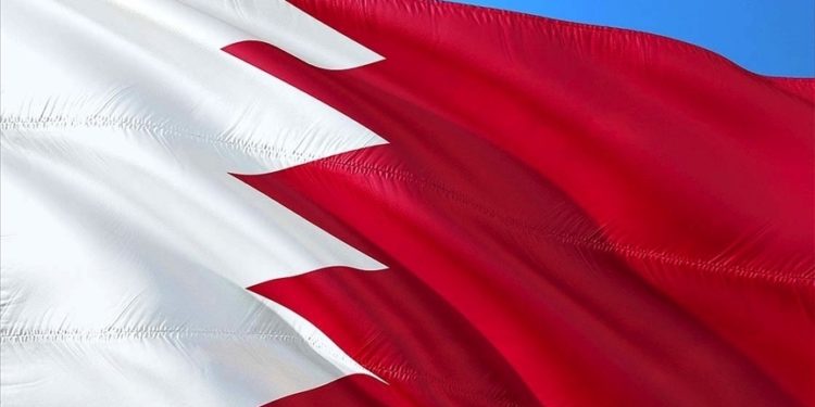 Bahreyn, 6 yıl sonra Katar'a uçak seferlerini başlatıyor
