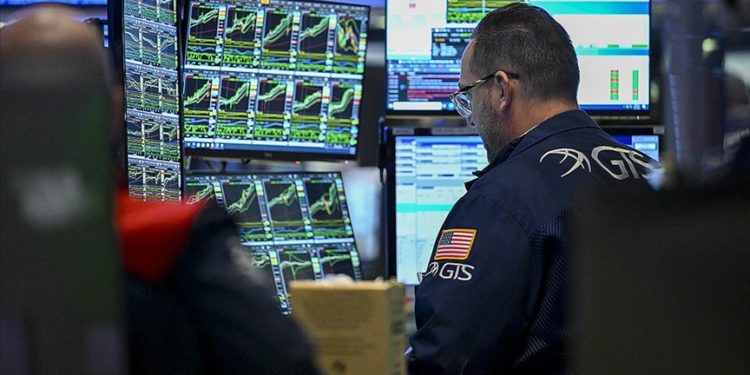 Küresel piyasalar haftaya temkinli başladı