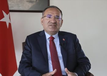 The Economist, “Erdoğan gitmeli” manşetini atsa da netice değişmeyecektir