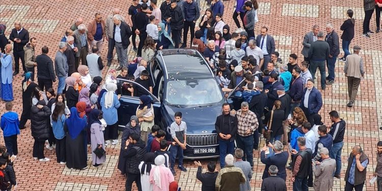 Türkiye'nin otomobili Togg'un tanıtımı Pazar'da yapıldı