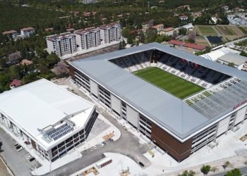 Elazığ’ın modern stadında yarın ilk düdük çalacak