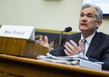 Fed Başkanı Powell, sıkı kredi koşullarının faiz artırım seyrini etkileyebileceğine işaret etti