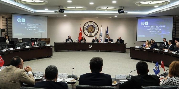 Ankara Üniversitesi TÜSEB desteğiyle yerli KKKA aşısı geliştirecek