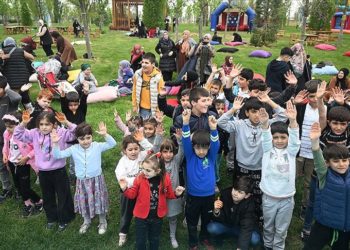 Atatürk Havalimanı Millet Bahçesi çocukları ağırladı