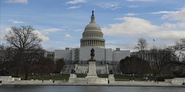 ABD’de borç limiti müzakereleri yeniden açmaza girdi