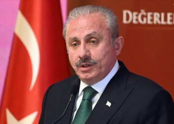 O kadar ihtiras içindeler ki kendilerini tutamıyorlar