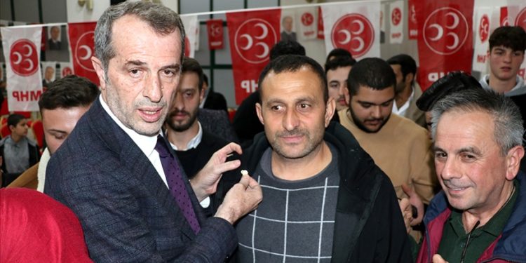 Kocaeli’de İYİ Parti’den MHP’ye katılım