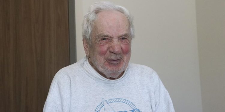 Astım tedavisiyle 96 yaşında rahat nefes aldı