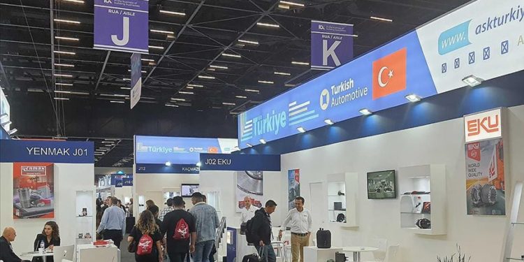 Türk otomotiv sektörü firmaları Brezilya'daki fuara katıldı