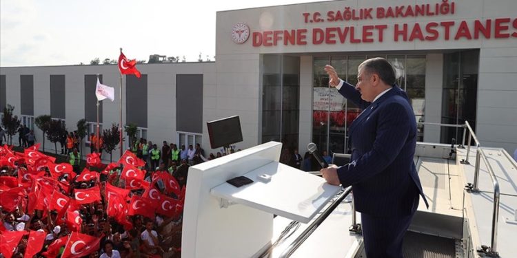 Defne Devlet Hastanesi, 300 yataklı, 51 yoğun bakımı olan bir hastanemiz