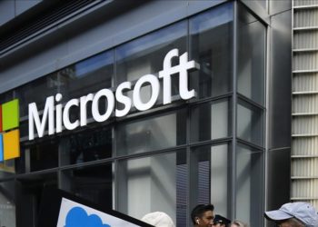 Microsoft bu yıl çalışanlarının maaşlarına zam yapmayacak