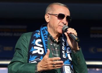 Doğal gaz ve petrol arama çalışmalarımıza hem karada hem denizde devam edeceğiz