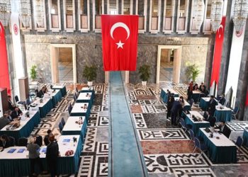 Meclis yeni milletvekillerini bekliyor