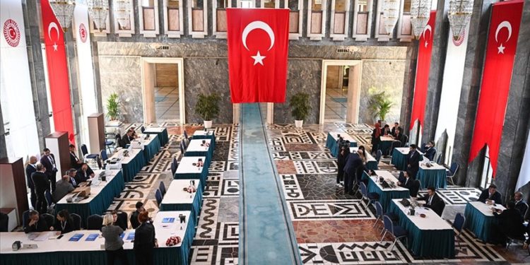 Meclis yeni milletvekillerini bekliyor