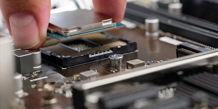 ABD'li çip üreticisinin piyasa değeri 1 trilyon doları bulma yolunda