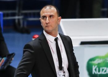 Halkbank Erkek Voleybol Takımı'nda başantrenör Taner Atik dönemi sona erdi