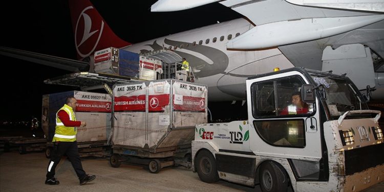 Yurt dışından Ankara’ya getirilen oylar ATO Congresium’a ulaştı