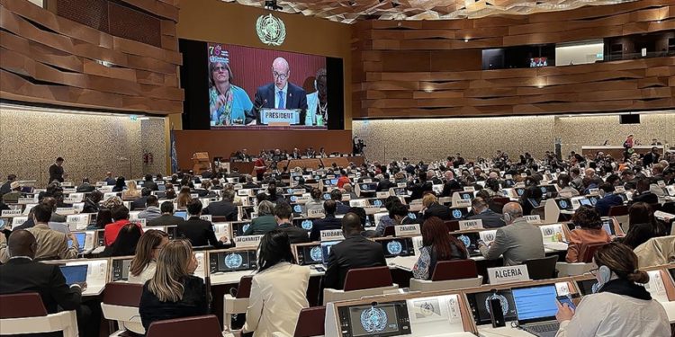 DSÖ’den Kovid-19’un küresel sağlık tehdidi olmaya devam ettiği uyarısı