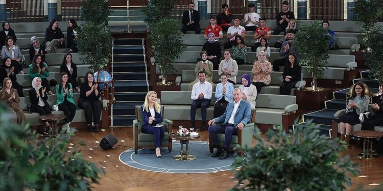 Genç istihdamını kararlı şekilde devam ettireceğiz