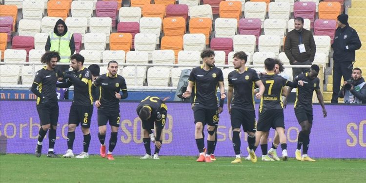 Yeni Malatyaspor kötü günleri geride bırakıp yeniden lige dönmek istiyor