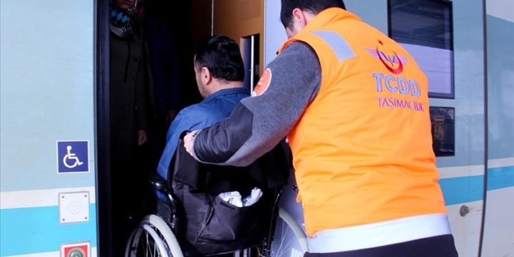 TCDD'nin "Turuncu Masa"sı engelleri kaldırıp ulaşımı kolaylaştırıyor