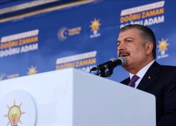 Sağlık tesislerimize sürekli yenilerini ekledik