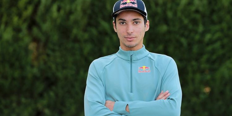 Toprak Razgatlıoğlu 2024'te BMW takımında yarışacak