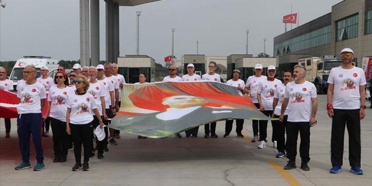 34. Atatürk’ü Anma ve Barış Koşusu başladı