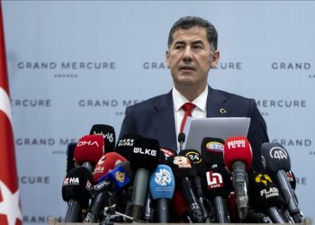 Ata İttifakı'nın cumhurbaşkanı adayı Oğan: Seçimlerin ikinci turunda Sayın Erdoğan'ı destekleyeceğiz