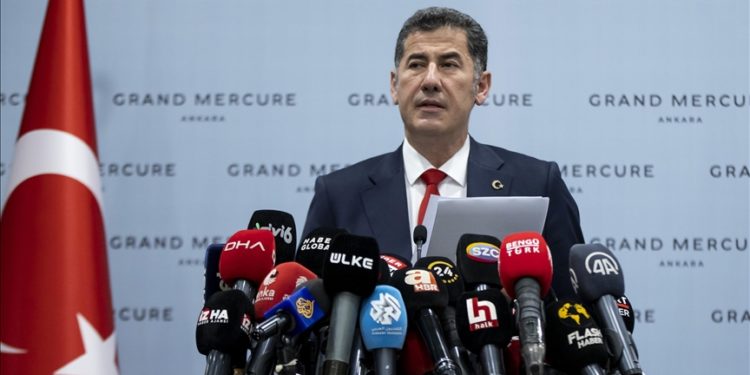 Ata İttifakı'nın cumhurbaşkanı adayı Oğan: Seçimlerin ikinci turunda Sayın Erdoğan'ı destekleyeceğiz