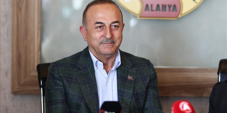 Almanya’da ırkçı ve İslam düşmanlığı motifli saldırıların hiçbirisi aydınlatılmadı