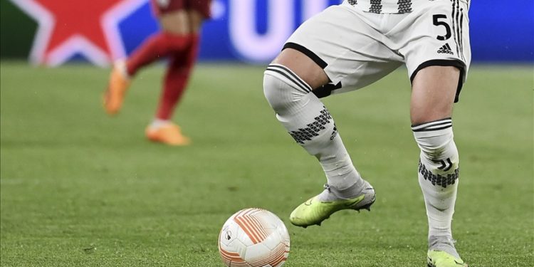 Serie A'da puan silme cezası alan Juventus, deplasmanda Empoli'ye farklı yenildi