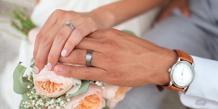 Araştırmaya göre banka hesapları ortak olan çiftlerin evlilikleri daha uzun sürüyor