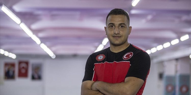 Milli judocu Bilal Çiloğlu, Avusturya'daki Upper Grand Prix'de ikinci oldu