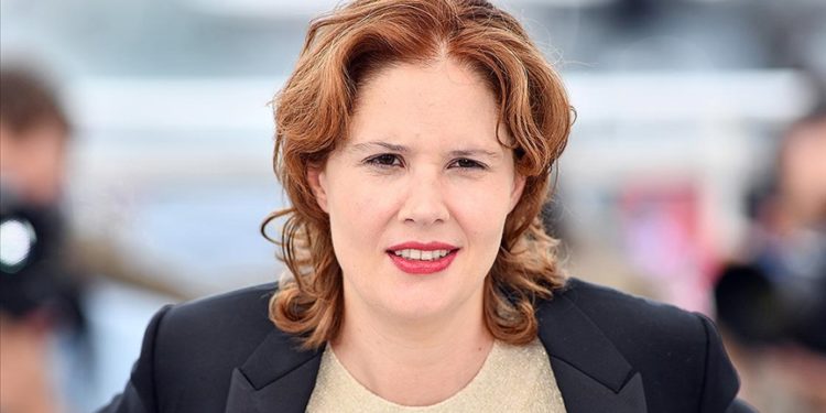 Altın Palmiye ödülünün sahibi Fransız yönetmen Justine Triet oldu
