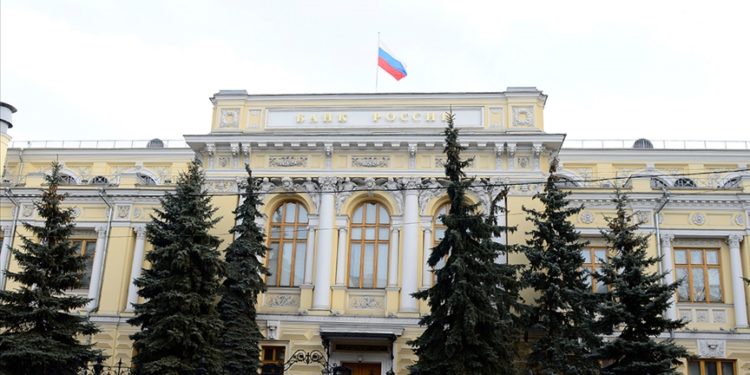 Rus ekonomisindeki yapısal dönüşüm temel zorluk olacak