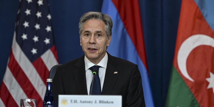 Türkiye’ye F-16 satışını İsveç’in NATO üyeliğine bağlamıyoruz