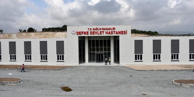 Yapımında sona gelinen Defne Devlet Hastanesi 10 güne tamamlanacak