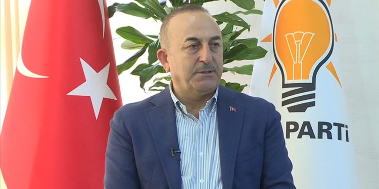 Bakan Çavuşoğlu, Kılıçdaroğlu’nun Ruslarla ilgili paylaşımını değerlendirdi