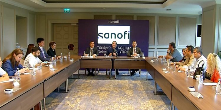 Sanofi Türkiye üroloji alanındaki yeni teknoloji transferini tanıttı
