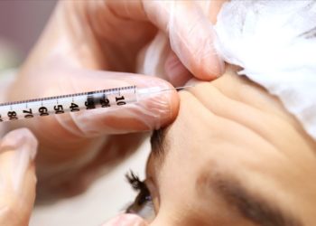 Lüks görünümlü “merdiven altı” botoks uygulama merkezleri sağlığı tehdit ediyor