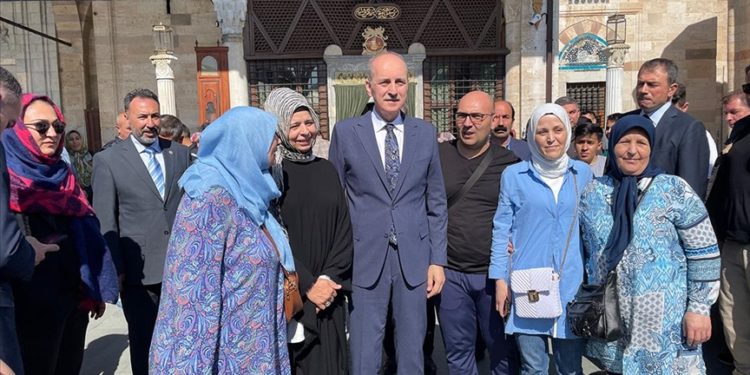 TBMM Başkanı Numan Kurtulmuş, Mevlana Müzesi'ni ziyaret etti