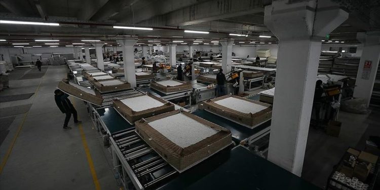 Mobilya sektörü Suudi Arabistan pazarında elini güçlendirmek istiyor