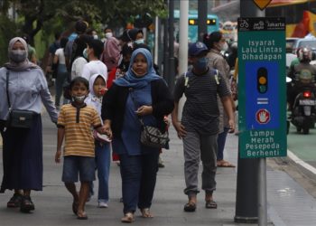 Kovid-19 geçiren milyonlarca kişinin koku duyusu geri gelmedi