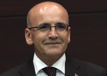 Bakan Şimşek: Net uluslararası rezervler 8,5 milyar dolar ile tarihin en büyük haftalık artışını kaydetti