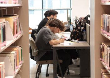 Kırklareli modern kütüphanesinde her yıl nüfusunun 4 katı okuyucu ağırlıyor