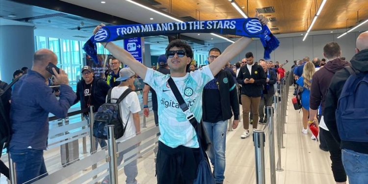 İstanbul Havalimanı'nda taraftar yoğunluğu