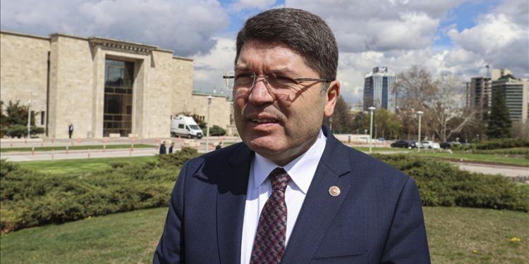 Hak ve hürriyetler için çok önemli çalışmalarımız olacak