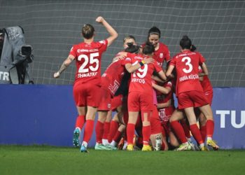 Turkcell Kadın Futbol Süper Ligi’nde şampiyon Ankara Büyükşehir Belediyesi FOMGET