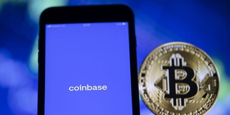 Moody's kripto para borsası Coinbase'in görünümünü negatife çevirdi